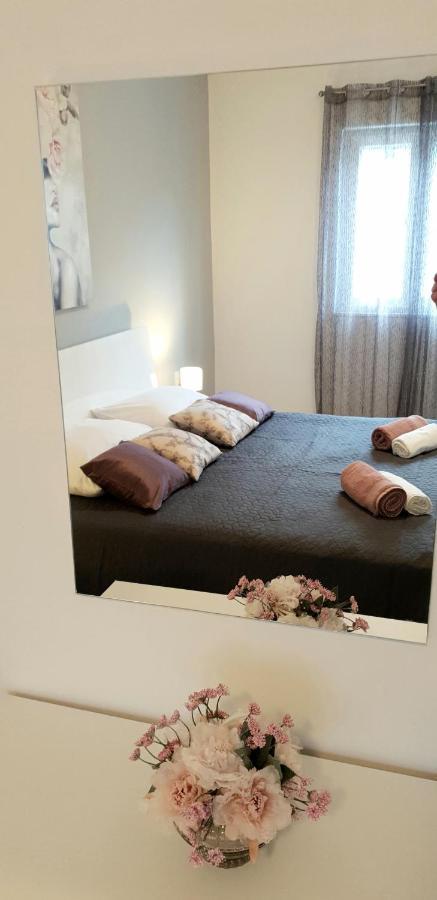 Apartman Zizula Apartment Kastela Luaran gambar