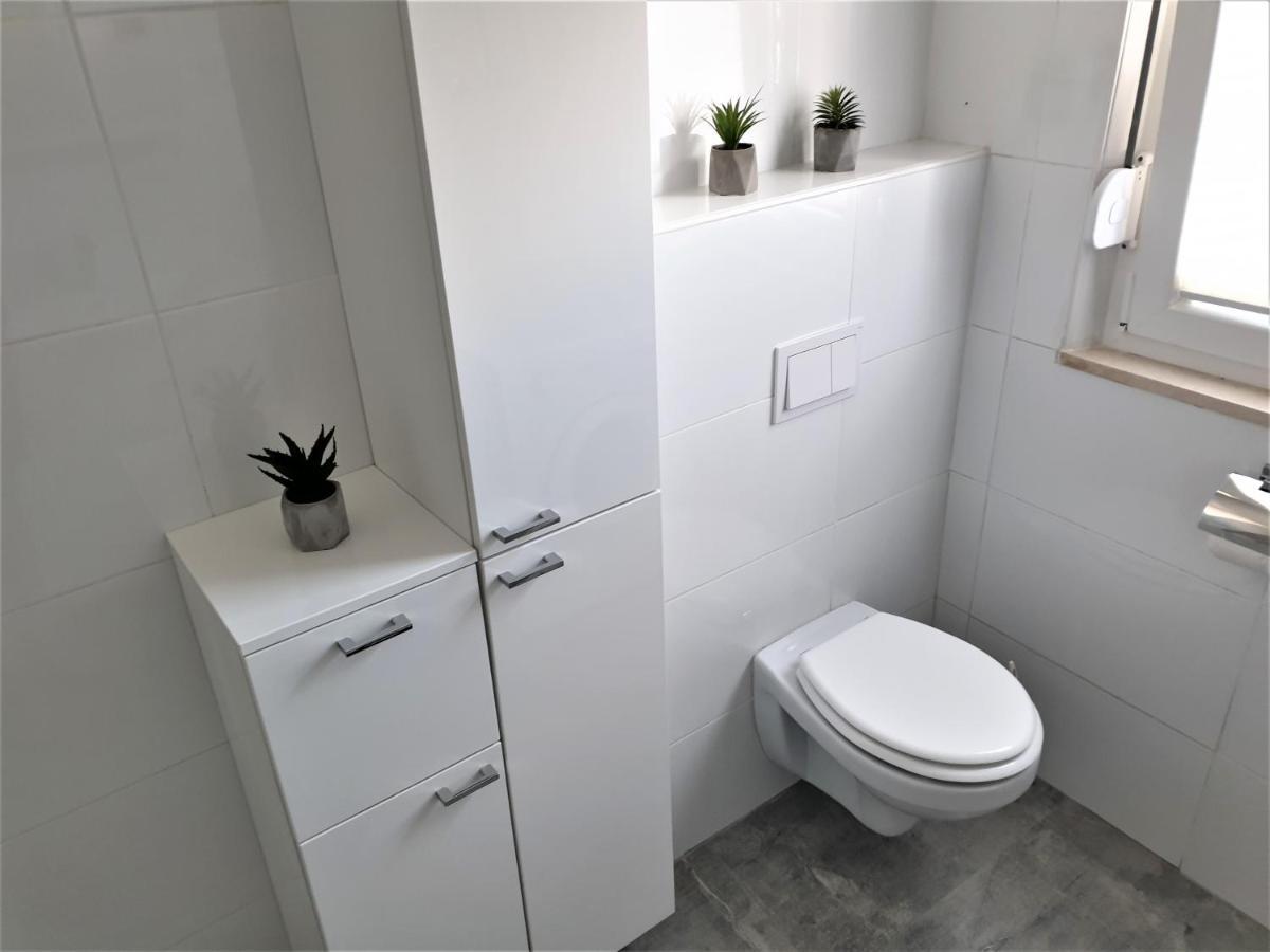 Apartman Zizula Kastela Luaran gambar