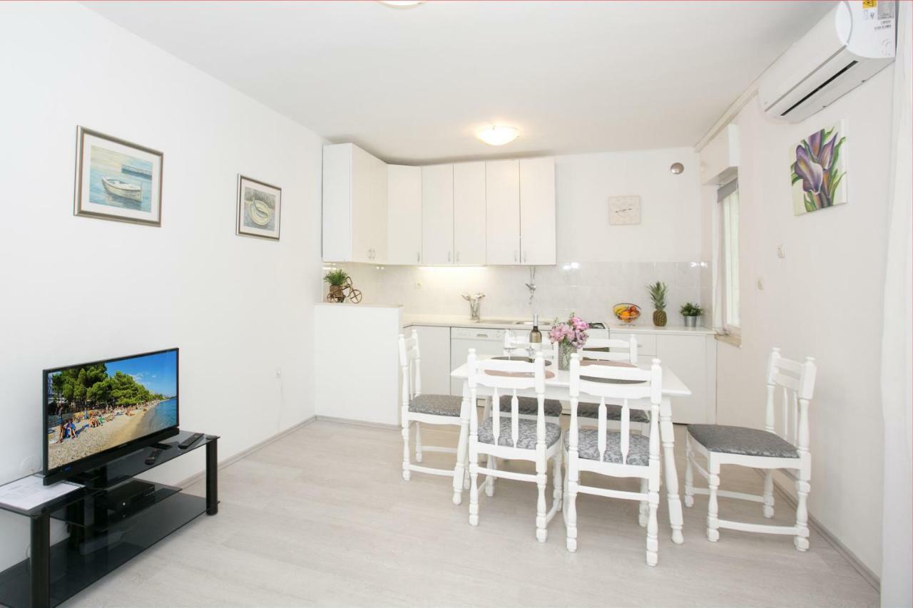 Apartman Zizula Apartment Kastela Luaran gambar