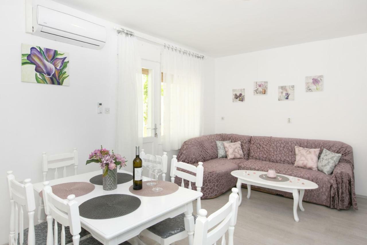 Apartman Zizula Apartment Kastela Luaran gambar